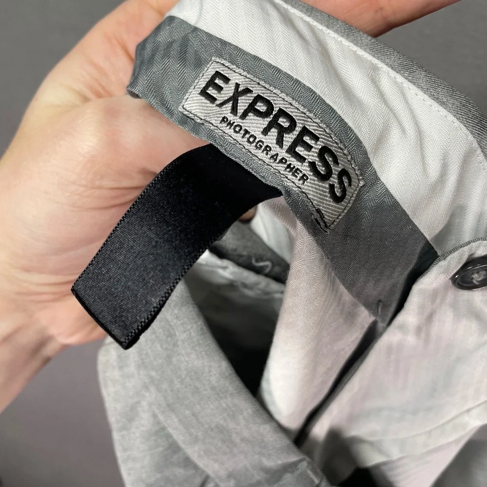 Express Photographer Pants Mens 32x30 Gray Slim Dress Stretch Flat Front‎ Flaw